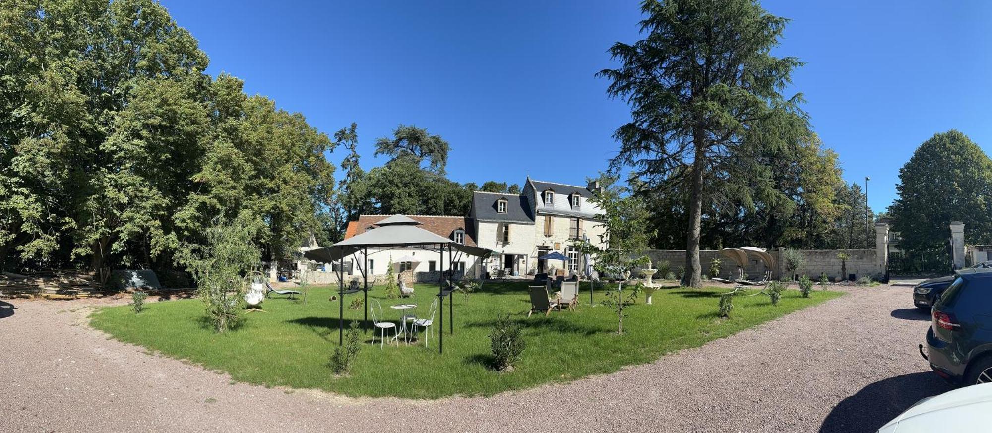 Manoir Drissia - Tours Centre, France Hotel Saint-Avertin Buitenkant foto